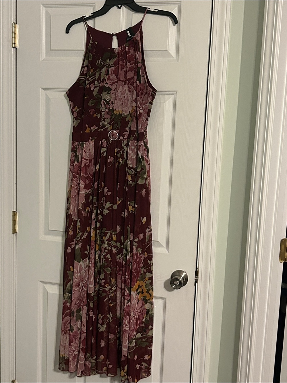 Sleeveless Floral Maxi Dress in Burgundy with Belt